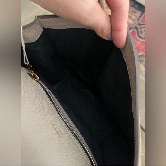 Tom Ford Tara Crossbody Bag-PRICE FIRM! - Picture 10 of 11
